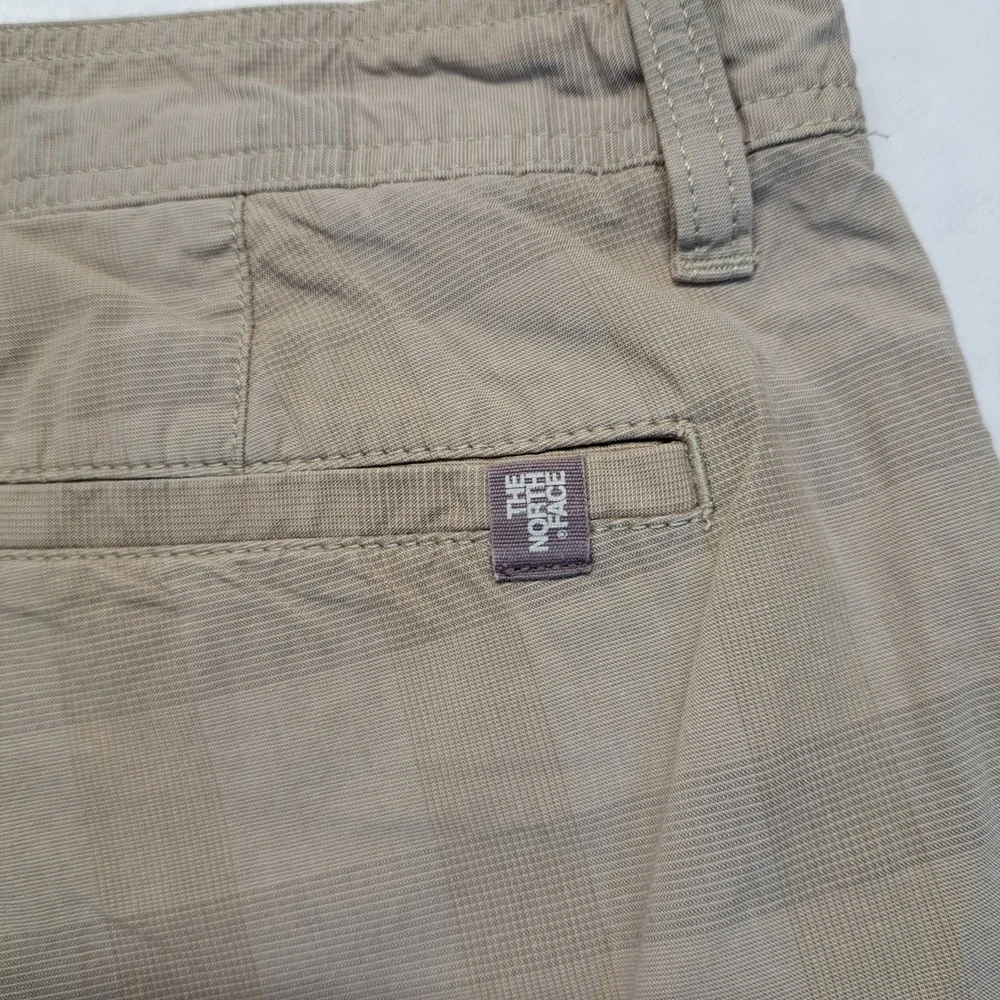 The North Face Shorts Mens 38 Khaki Tan Good Plaid Hiking Outdoor Cargo Utility